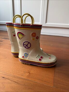 TUCKER + Tate / Rainbow Decal Pull-Up Rainboots / Toddler Girls US 9